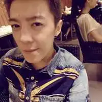 图片真人头像男生帅气微信头像图片大全