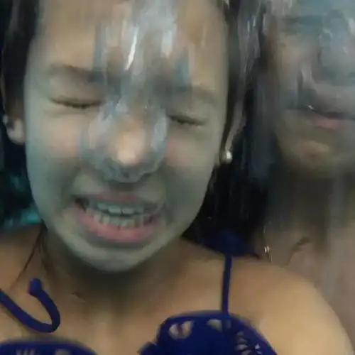 小姐姐水下拍的照也太美了吧