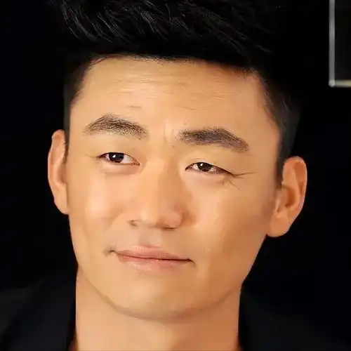 王宝强高清头像