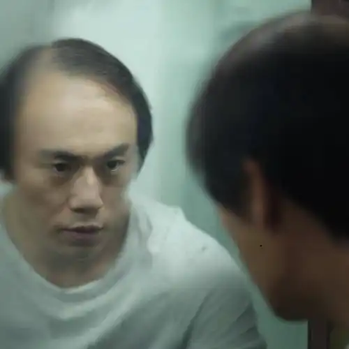 秦昊晒9岁照片与伊能静卡带,力证从小就是小迷弟,遭伊能静疯狂吐槽