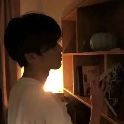 头像什么时候才能燃起对生活的兴趣