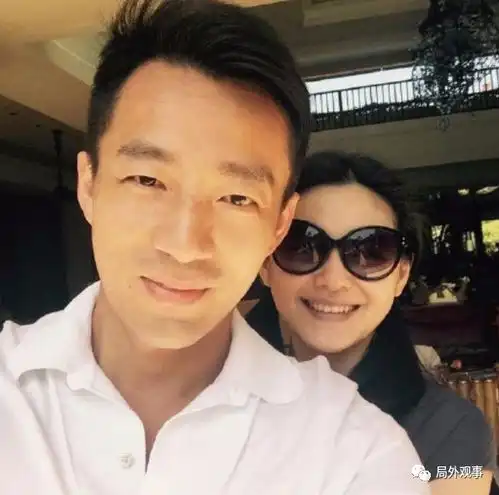 汪小菲与女子同回住处,当晚未出来,网友痛批出轨男,大s大气回应