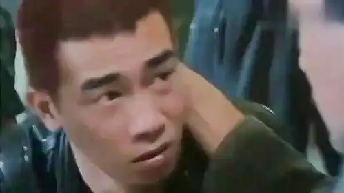 动作片山鸡见未来岳父秒怂,大哥的气势全无,叫我小鸡就好了