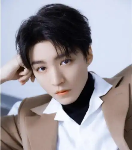 李晨表情包翻白眼