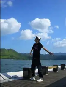 求qq头像,要酷炫一点的,清楚点多发几个