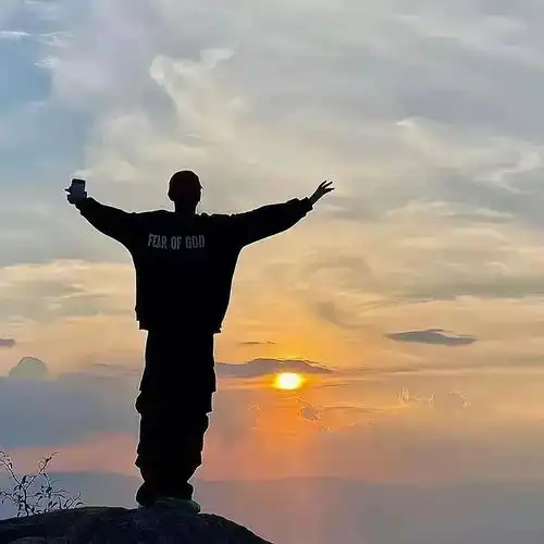 男士头像失之坦然,得之淡然