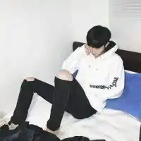 伤感男生头像别把日子过得像句废话