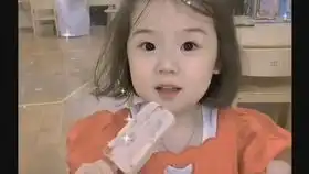 可可爱爱的金雪小姑娘
