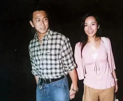 婚前情史丰富,婚后变三好男人,这6位男星洗白得真干净