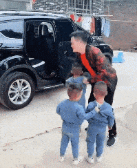 合租的女生一天到晚不关门,是什么意思哈哈哈哈网友们真相了