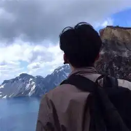 2018最新微信头像男生图片成熟万般皆由命一点不由人