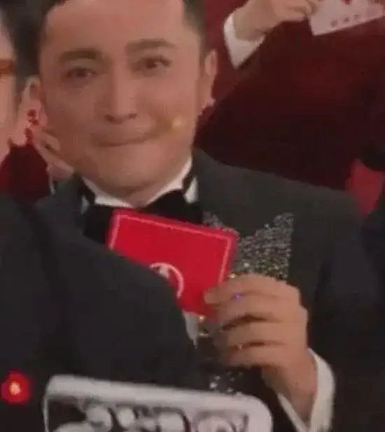 沈腾马丽小品不如尼格买提穿帮搞笑,一个让人失望一个好评如潮