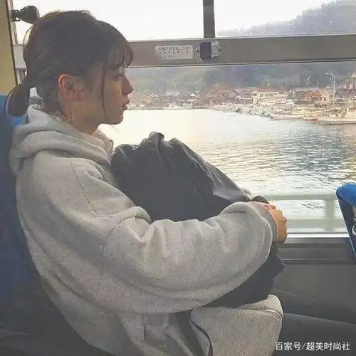 最可爱高中生竟是男孩日本16岁女装大佬爆红,真实颜值一言难尽