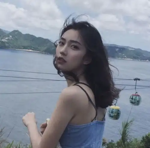 男生真实生活照头像图片