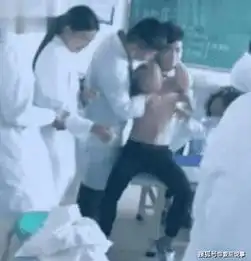 卫校的男生都是宝,看了他们的遭遇,我想放弃清华考卫校