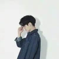 多年以后再见是一句好久不见还是视而不见男生帅气头像