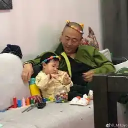 自从有了女儿后,硬汉变贵妇是没有什么不可能的哈哈哈哈哈哈哈哈哈哈哈哈哈