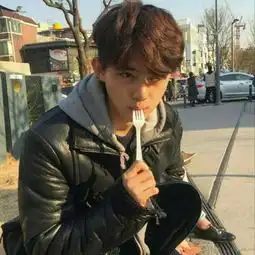 帅到爆时尚男生贴吧头像个性十足感情浮浮沉沉世事颠颠倒倒