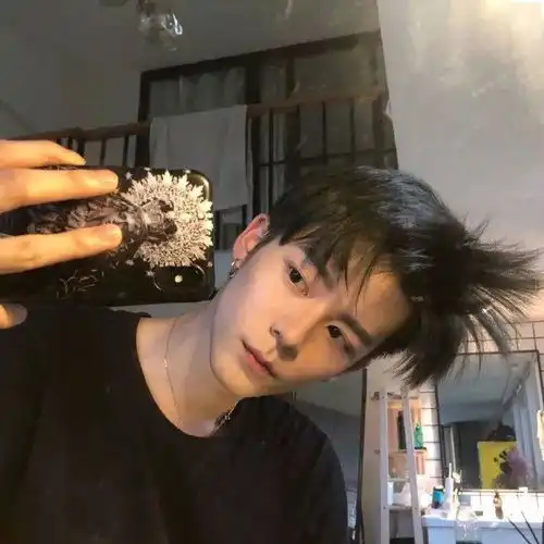 超丑男生头像宝拉