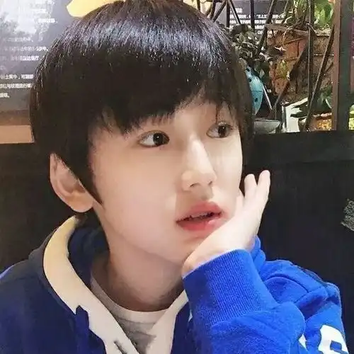 宋亚轩表情包小时候