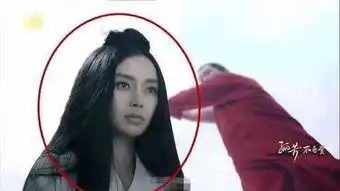 杨颖谈演员的自我修养,旁边杨幂张翰的表情亮了