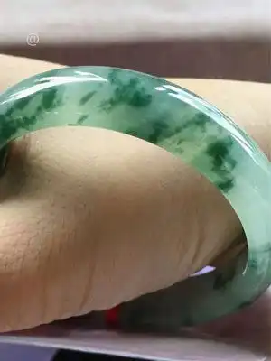 男生粉水晶戴左手还是右手的桃花旺与意义