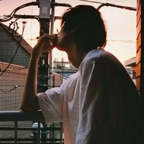 男生头像.returningtosand