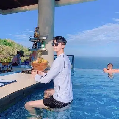 气质头像男生阳光男生