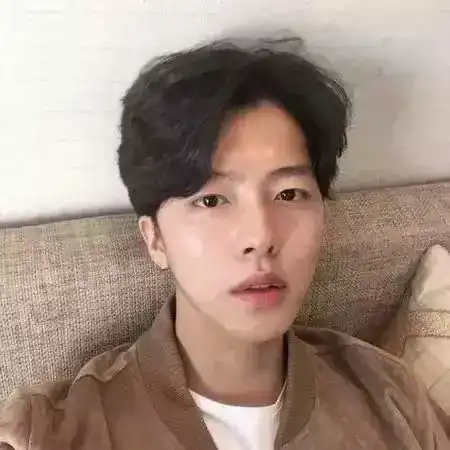 亚洲潮男发型有哪些几个秋冬潮男发型供您选择