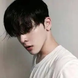 特别伤感的头像男生旺夫