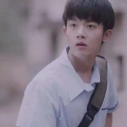 帅气的男生头像都用什么