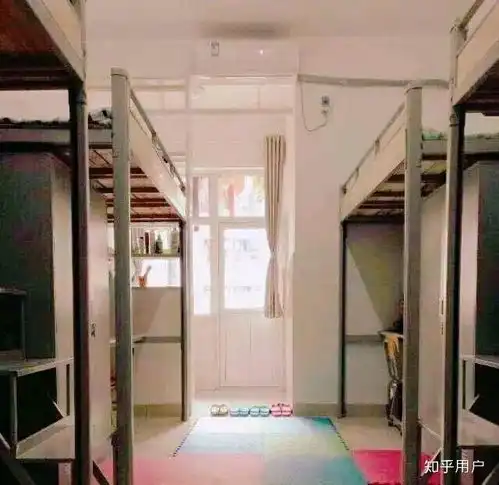 求荆州长江大学寝室图片