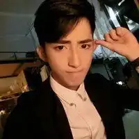 男生头像成熟稳重霸气成