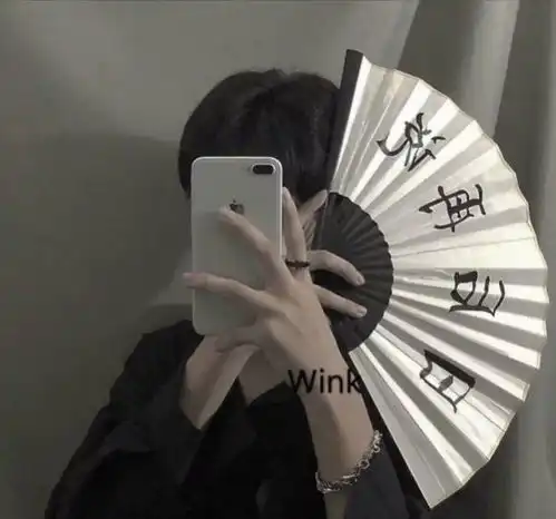 男生霸气冷酷头像