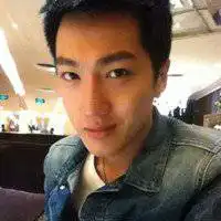 男生头像真实照片高清微