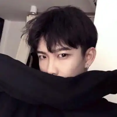 气质头像男生阳光李治廷
