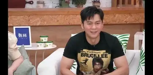 郑爽当红娘,大胆指引柳岩表白,李晨一个表情做出回应