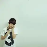 帮我找这种的男生头像