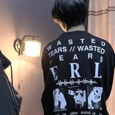男生头像侧脸帅气高清白