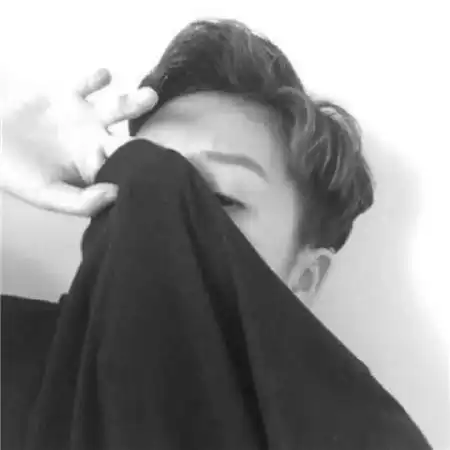 黑白超拽情侣头像男一张女一张,别在没我的地方想我