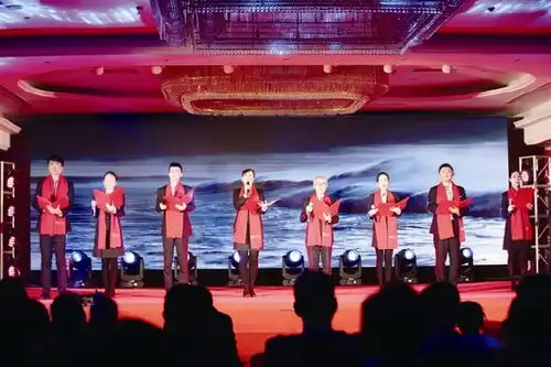 抒发爱党爱国情