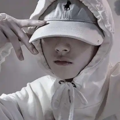 伤心的头像男,没人想过我的感受在呼过我