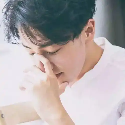 男生小清新头像无水印别