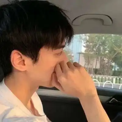 真人男生头像对你,穷极所思,可赴千里