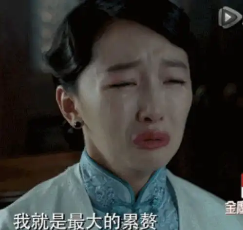 周冬雨,绯闻不断,可都挡不住她成为微博之夜最年轻的金马影后