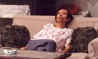 秃顶大爷表情包葛优