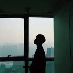 孤独头像黑白背影男生男
