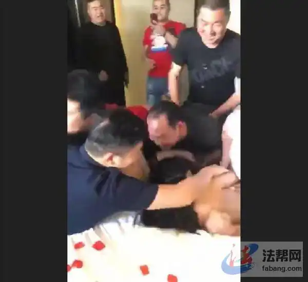 男生邪恶笑容头像猥亵