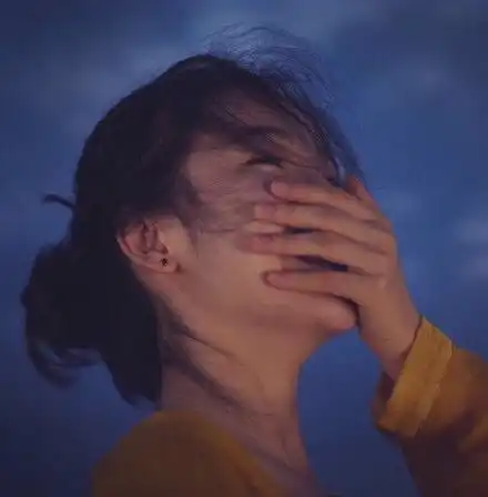 永远不要卑微的去爱一个人