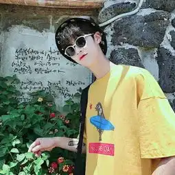 男生霸气侧脸高清头像最新只是想得太复杂